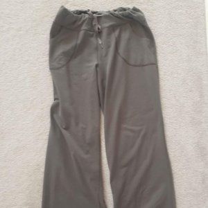 Green Lululemon Still Pant 10
